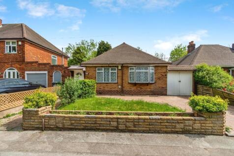 3 bedroom bungalow for sale