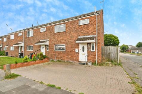 3 bedroom end of terrace house for sale