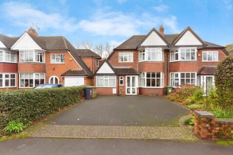 4 bedroom semi-detached house for sale