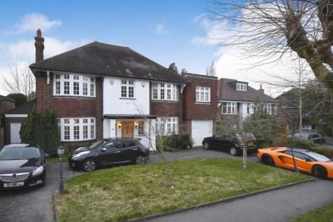 5 bedroom detached house for sale