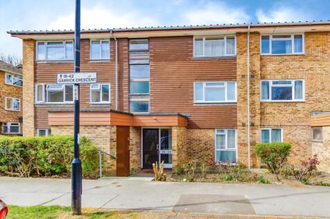 2 bedroom flat for sale