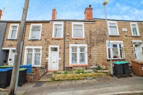 4 bedroom terraced house for sale