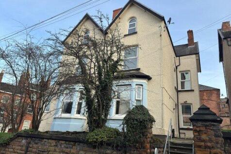 1 bedroom flat for sale