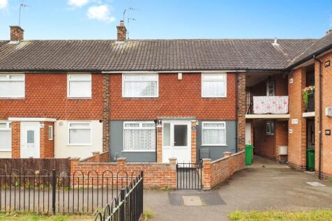 3 bedroom terraced house for sale