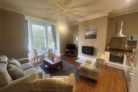 Studio flat for sale