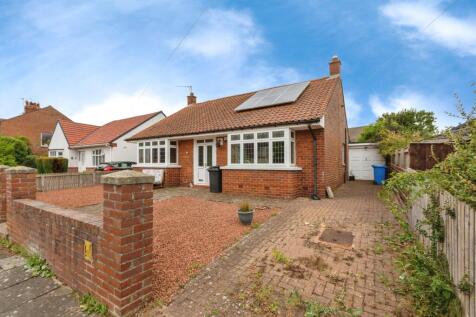 2 bedroom bungalow for sale