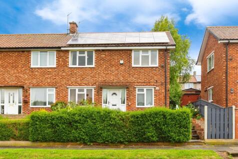 3 bedroom semi-detached house for sale