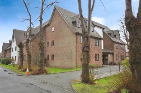 1 bedroom flat for sale