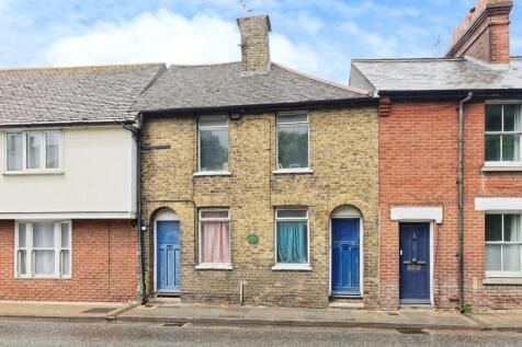 4 bedroom terraced house for sale
