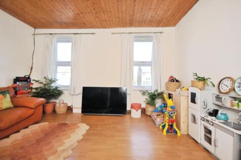 1 bedroom maisonette for sale