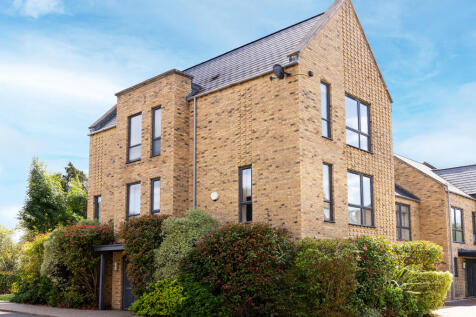 5 bedroom house for sale