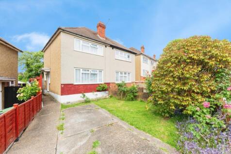 2 bedroom semi-detached house for sale