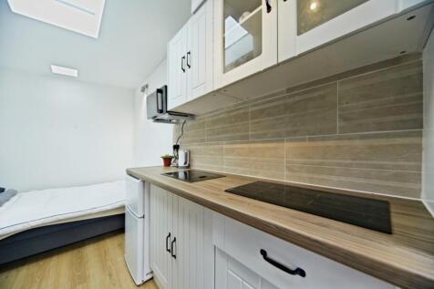1 bedroom flat for sale