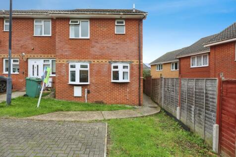 2 bedroom end of terrace house for sale