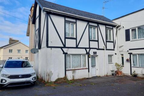 2 bedroom cluster house for sale