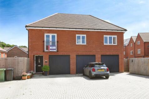 2 bedroom detached house for sale