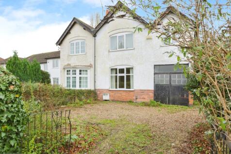 3 bedroom semi-detached house for sale
