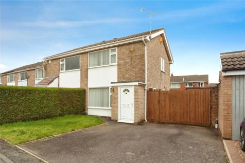 2 bedroom semi-detached house for sale