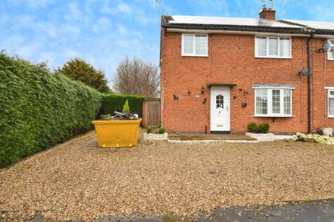 3 bedroom end of terrace house for sale