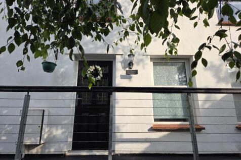 1 bedroom house for sale