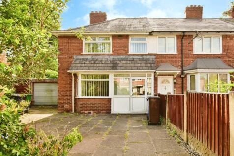 3 bedroom end of terrace house for sale