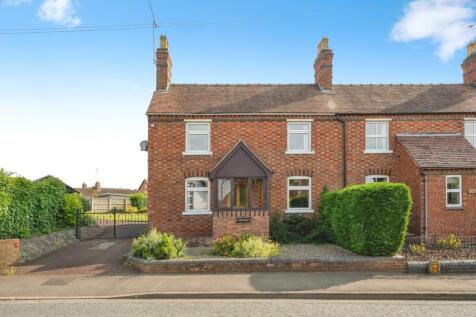 2 bedroom semi-detached house for sale