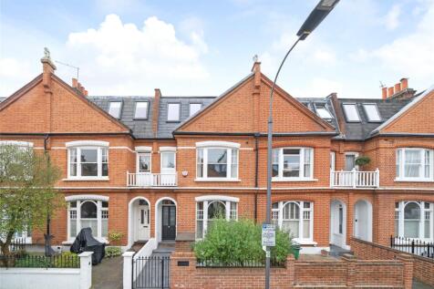 5 bedroom terraced house for sale
