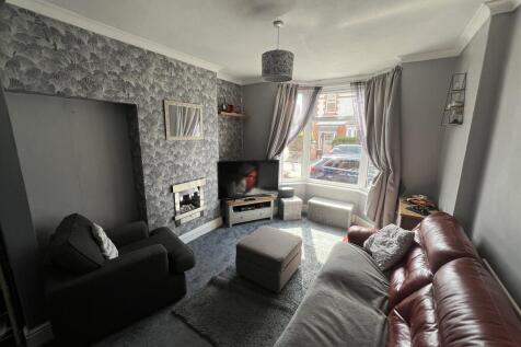 Stafford Avenue, Melton Mowbray 2 bed end of terrace house for sale
