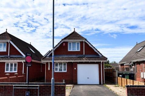 Mudeford Lane, Christchurch 2 bed detached bungalow for sale