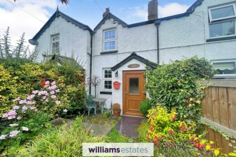 2 bedroom terraced house for sale