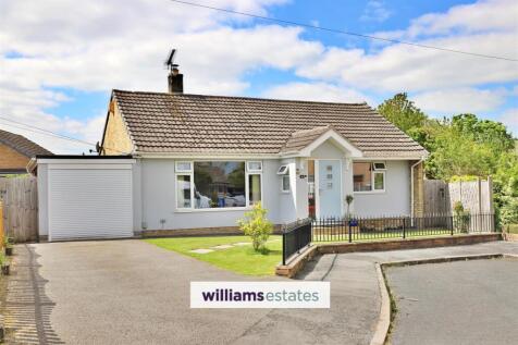3 bedroom detached bungalow for sale