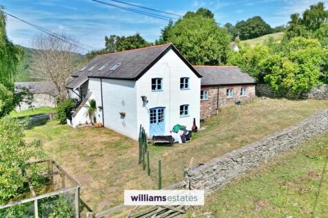 6 bedroom house for sale