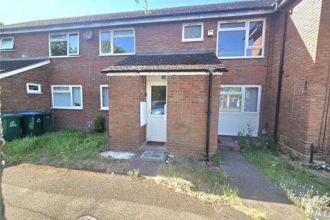 2 bedroom maisonette for sale