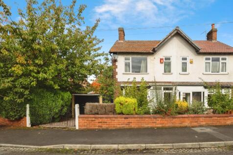 2 bedroom semi-detached house for sale