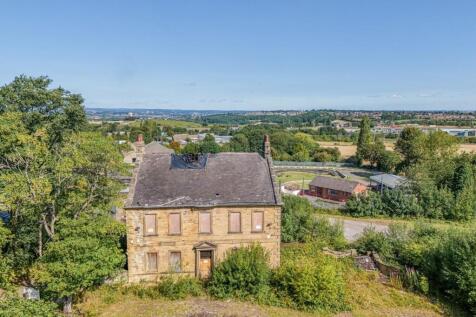 6 bedroom detached house for sale