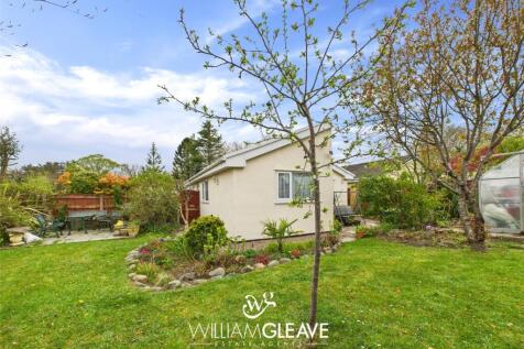 3 bedroom bungalow for sale