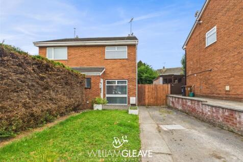 2 bedroom semi-detached house for sale