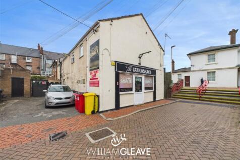 4 bedroom apartment for sale