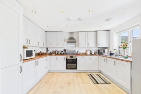 Breakfast Field, Milton Keynes MK17 3 bed cottage for sale