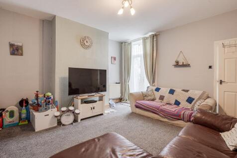 Wigan Road, Bolton, Lancashire, BL3 2 bed terraced house for sale