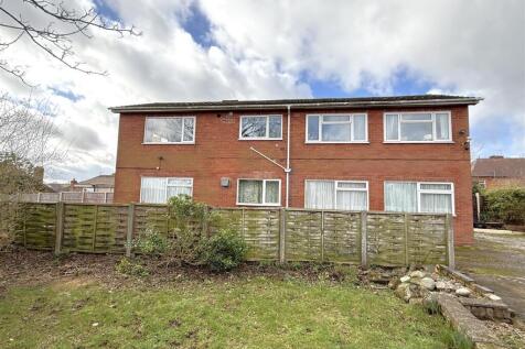 2 bedroom maisonette for sale