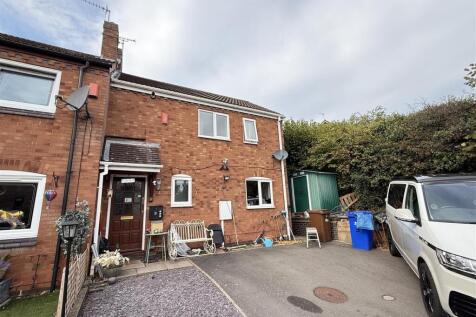 2 bedroom town house for sale