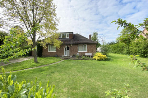 3 bedroom detached bungalow for sale