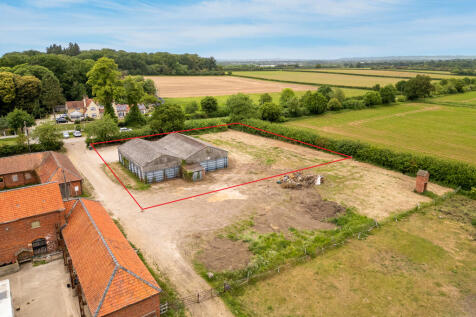 8 bedroom farm house for sale