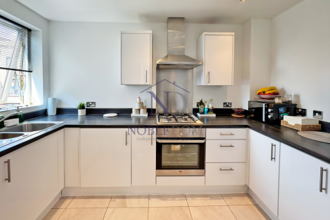 Alderwick Drive, Hounslow, TW3 1 bed flat for sale