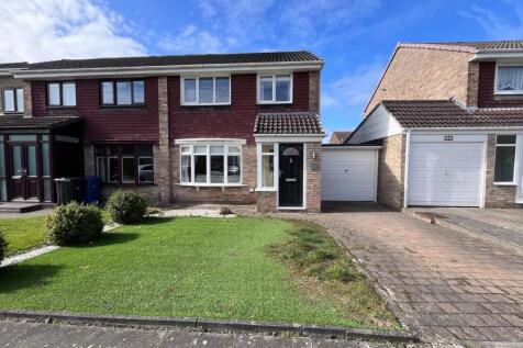 3 bedroom property for sale