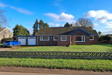 3 bedroom detached bungalow for sale