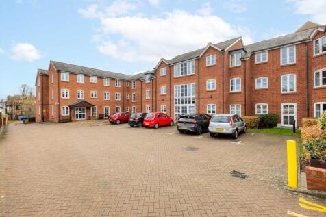 Paynes Park, Hitchin SG5 1 bed apartment for sale