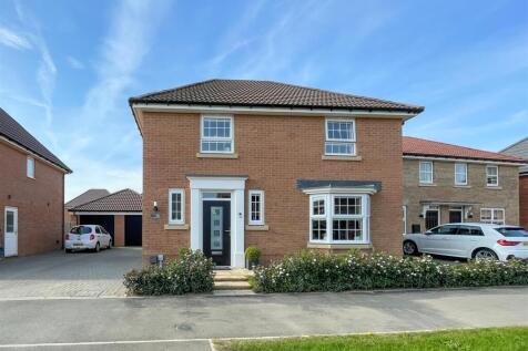15 Walter Scott Avenue, Darlington 4 bed detached house for sale