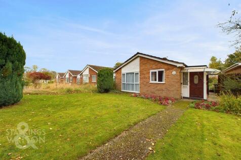 2 bedroom detached bungalow for sale